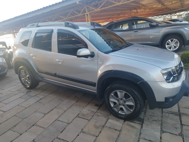 DUSTER 1.6 DYNAMIQUE 4X2 16V FLEX 4P AUTOMÁTICO