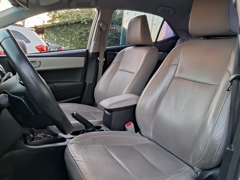COROLLA 2.0 XEI 16V FLEX 4P AUTOMÁTICO - 2017 - SãO SEBASTIãO DO CAí