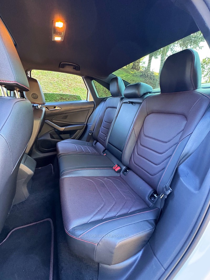 JETTA 2.0 16V TSI GLI 350 GASOLINA 4P AUTOMÁTICO - 2024 - PASSO FUNDO