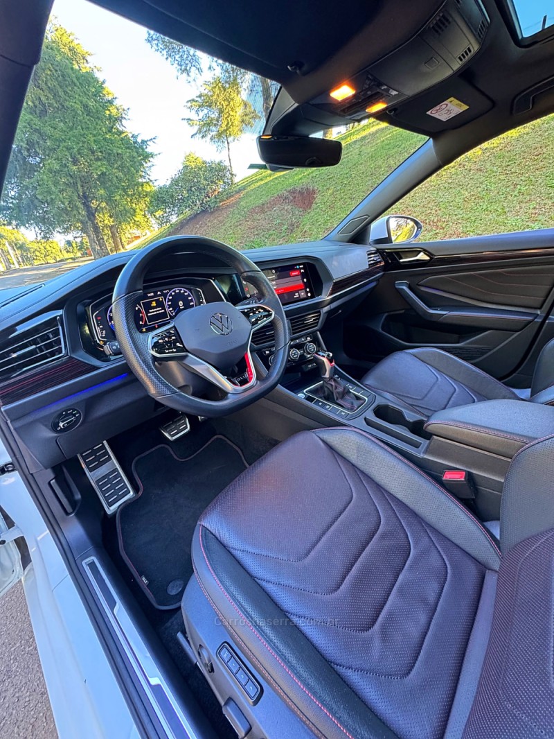 JETTA 2.0 16V TSI GLI 350 GASOLINA 4P AUTOMÁTICO - 2024 - PASSO FUNDO