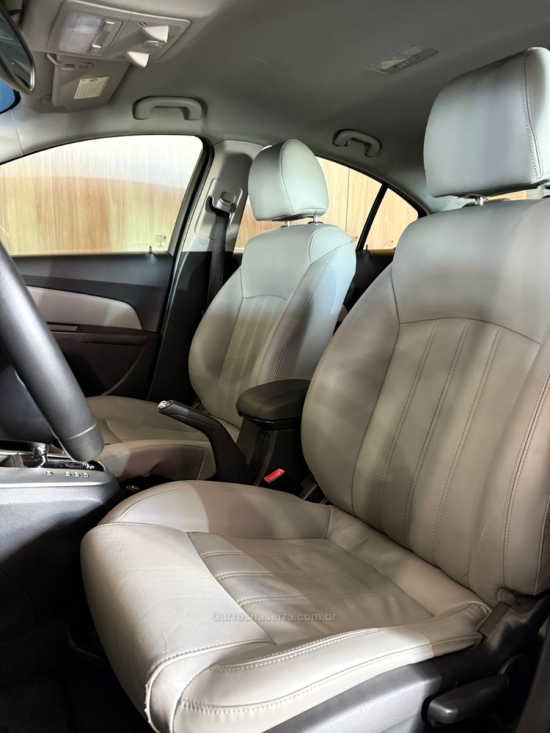 CRUZE 1.8 LTZ 16V FLEX 4P AUTOMÁTICO - 2013 - LAJEADO