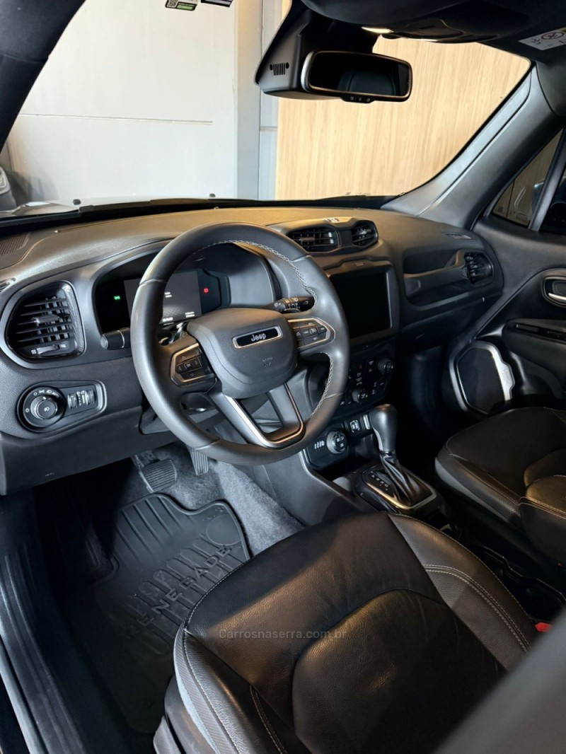 RENEGADE 1.3 S T270 16V TURBO FLEX 4X4 4P AUTOMÁTICO - 2022 - LAJEADO