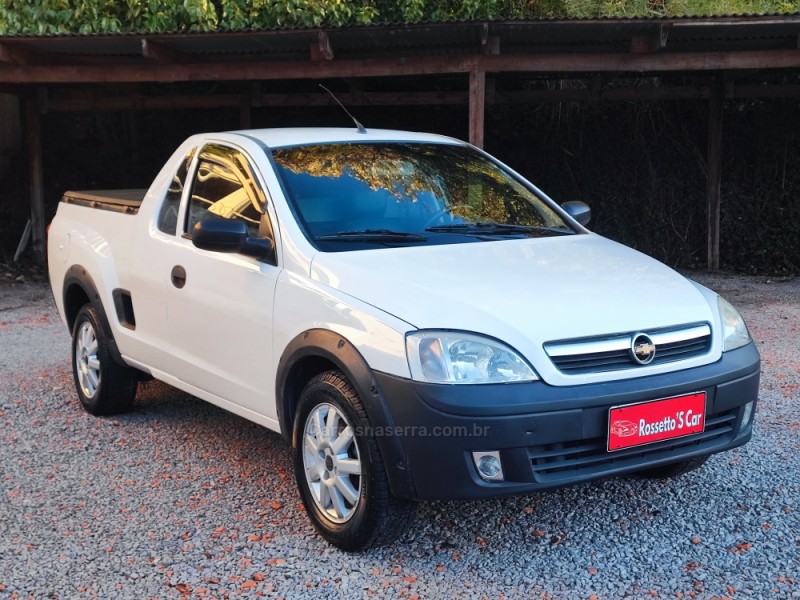 MONTANA 1.8 MPFI CONQUEST CS 8V FLEX 2P MANUAL - 2007 - FARROUPILHA