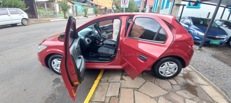ONIX 1.0 JOY HATCH 8VFLEX 4P MANUAL - 2018 - PICADA CAFé