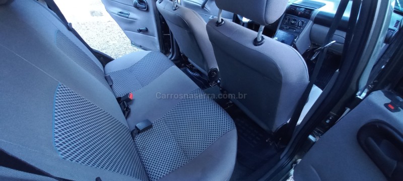 CLASSIC 1.0 VHC LS 8V FLEX 4P MANUAL - 2011 - PICADA CAFé