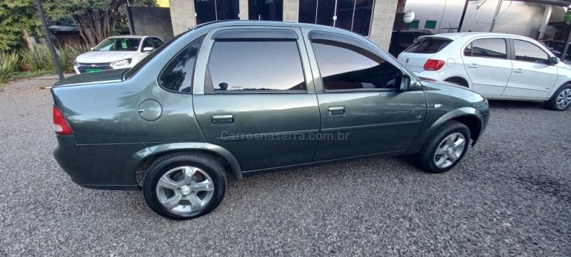 CLASSIC 1.0 VHC LS 8V FLEX 4P MANUAL - 2011 - PICADA CAFé