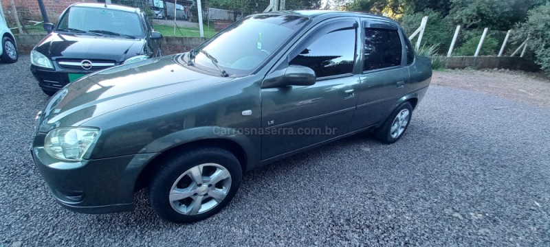 CLASSIC 1.0 VHC LS 8V FLEX 4P MANUAL - 2011 - PICADA CAFé