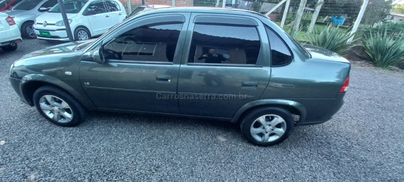 CLASSIC 1.0 VHC LS 8V FLEX 4P MANUAL - 2011 - PICADA CAFé
