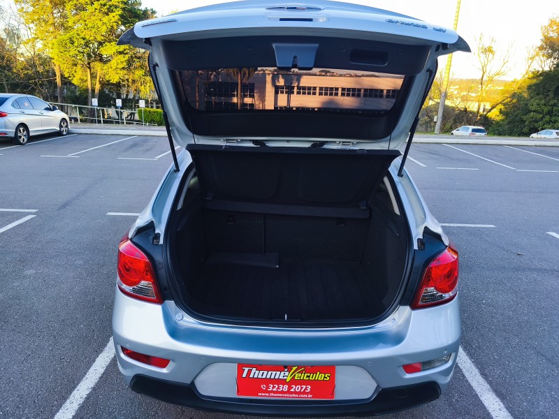 CRUZE 1.8 LT SPORT6 16V FLEX 4P AUTOMÁTICO - 2014 - CAXIAS DO SUL