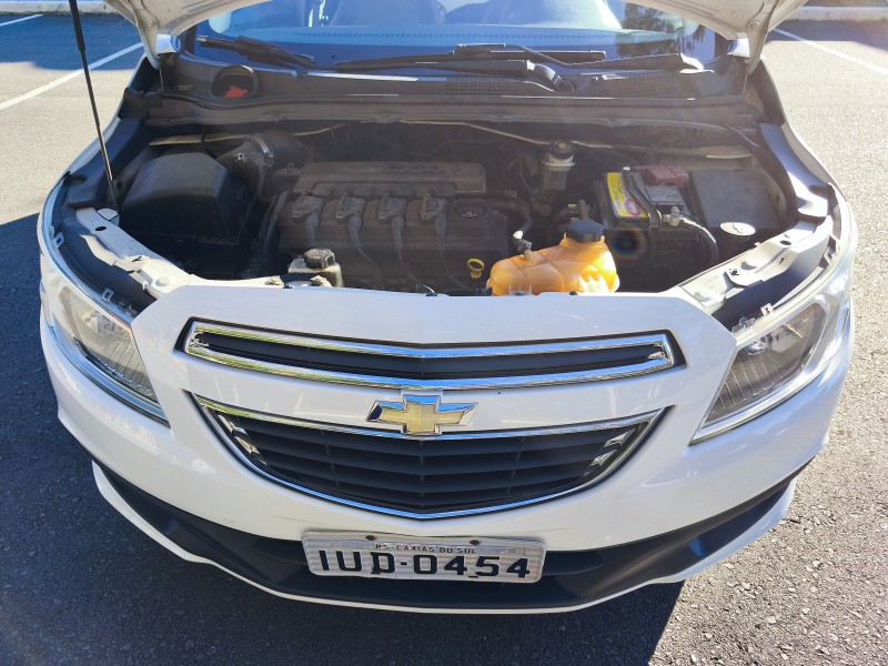PRISMA 1.0 MPFI LT 8V FLEX 4P MANUAL - 2013 - CAXIAS DO SUL