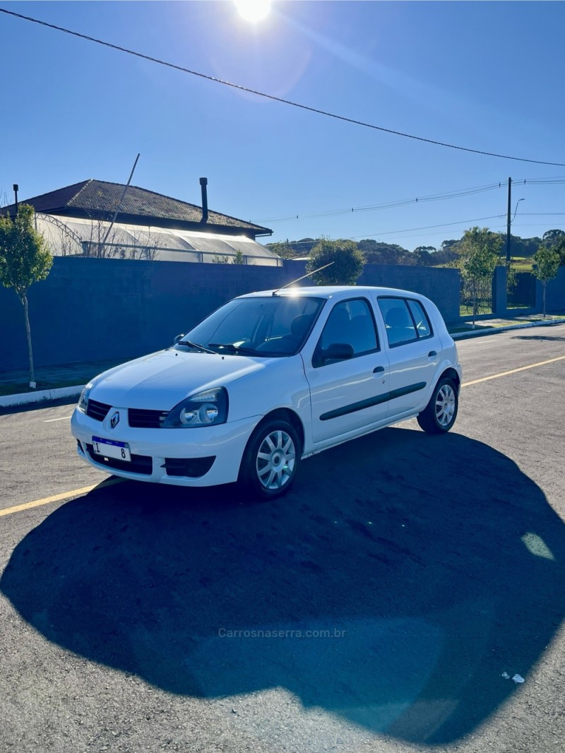CLIO 1.0 CAMPUS 16V FLEX 4P MANUAL - 2012 - CARLOS BARBOSA