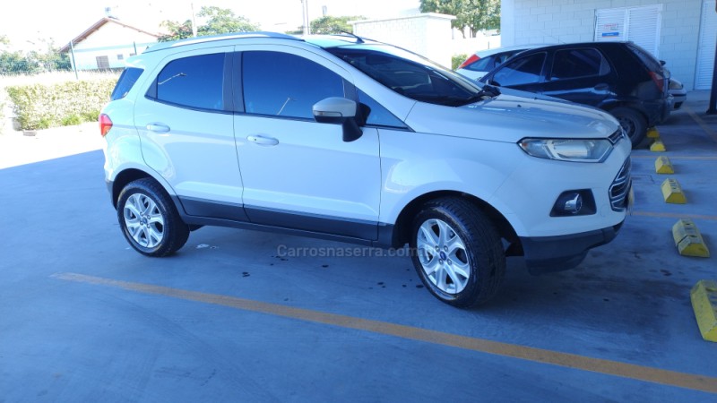 ECOSPORT 1.6 TITANIUM 16V FLEX 4P MANUAL