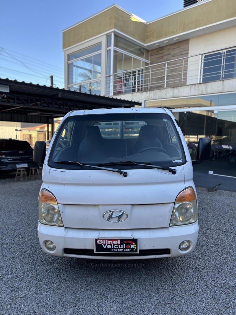 HR 2.5 TCI HD BAU 4X2 8V 97CV TURBO INTERCOOLER DIESEL 2P MANUAL - 2008 - CARAZINHO