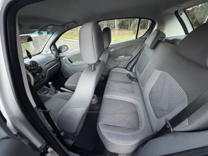 PALIO 1.0 MPI ATTRACTIVE 8V FLEX 4P MANUAL - 2015 - GRAMADO