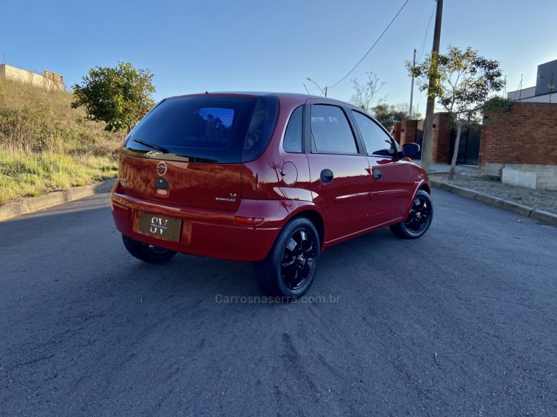 CORSA 1.4 MPFI MAXX 8V FLEX 4P MANUAL - 2011 - CAXIAS DO SUL