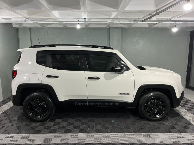 RENEGADE 2.0 16V MOAB 4X4 TURBO DIESEL 4P AUTOMÁTICA - 2021 - BENTO GONçALVES
