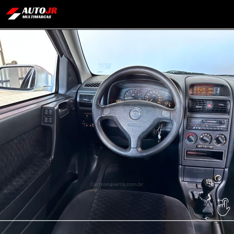 ASTRA 2.0 MPFI GLS 8V GASOLINA 2P MANUAL - 2000 - VACARIA