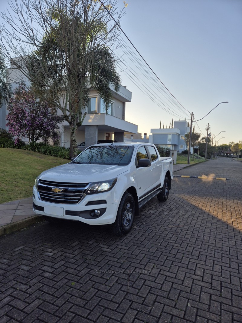 S10 2.8 LT 4X4 CD 16V TURBO DIESEL 4P AUTOMÁTICO - 2020 - BENTO GONçALVES