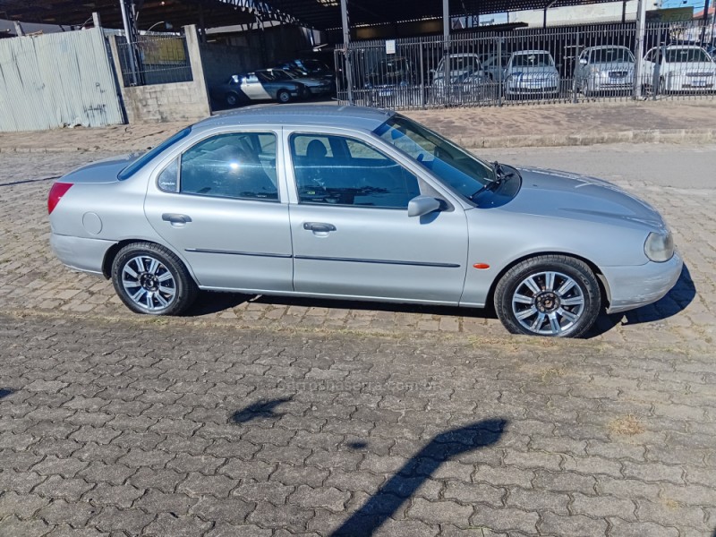 MONDEO 2.0 CLX 16V GASOLINA 4P MANUAL - 1997 - CAXIAS DO SUL