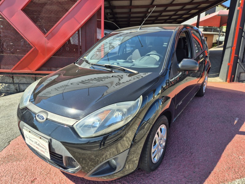FIESTA 1.0 MPI CLASS HATCH 8V FLEX 4P MANUAL - 2012 - FARROUPILHA