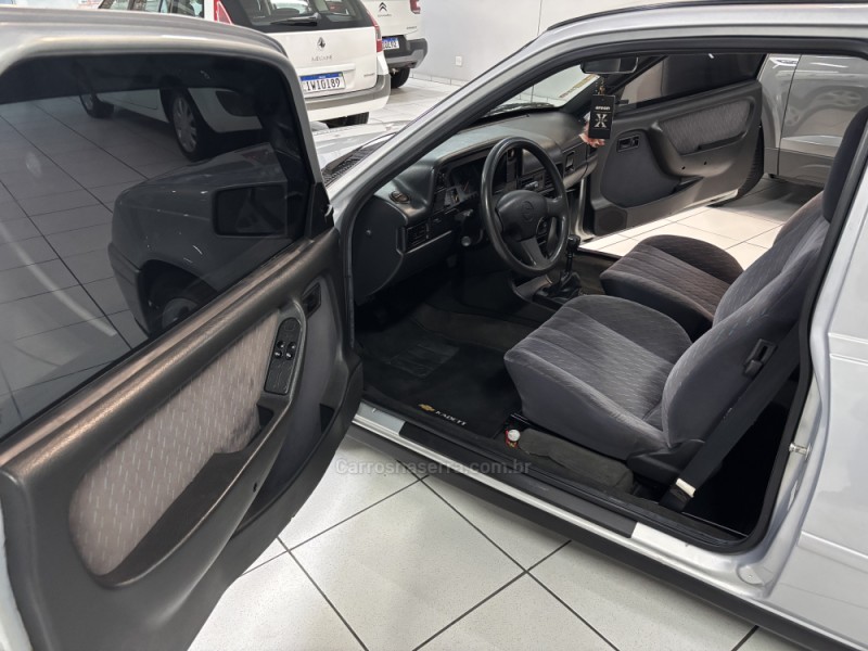 KADETT 2.0 MPFI GLS 8V GASOLINA 2P MANUAL - 1998 - BENTO GONçALVES