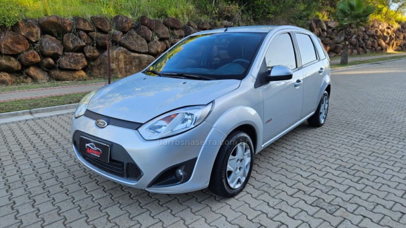fiesta 1.6 mpi 8v gasolina 4p manual 2013 ivoti