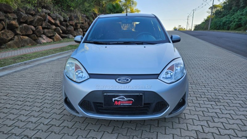 FIESTA 1.6 MPI 8V GASOLINA 4P MANUAL - 2013 - IVOTI