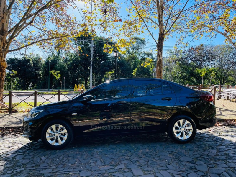 ONIX 1.0 LT PLUS 12V TURBO 4P FLEX MANUAL - 2023 - NOVO HAMBURGO