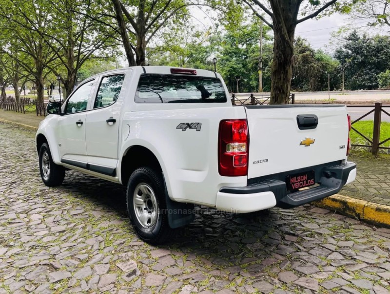 S10 2.8 LS 4X4 CD 16V TURBO DIESEL 4P MANUAL - 2019 - NOVO HAMBURGO