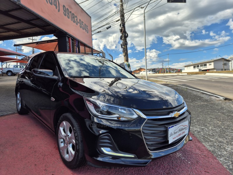 ONIX 1.0 PREMIER II 12V TURBO FLEX 4P AUTOMÁTICO - 2021 - FARROUPILHA