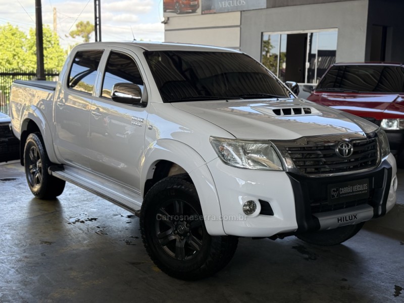 HILUX 3.0 STD 4X4 CD 16V TURBO INTERCOOLER DIESEL 4P MANUAL - 2015 - PAROBé