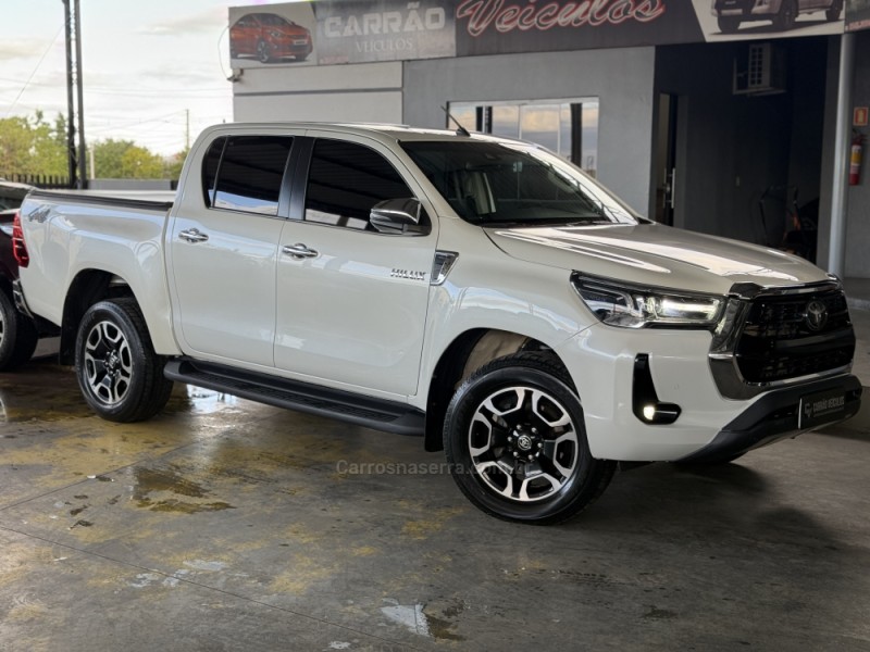 HILUX 2.8 SRX PLUS 4X4 CD TURBO DIESEL 4P AUTOMÁTICO