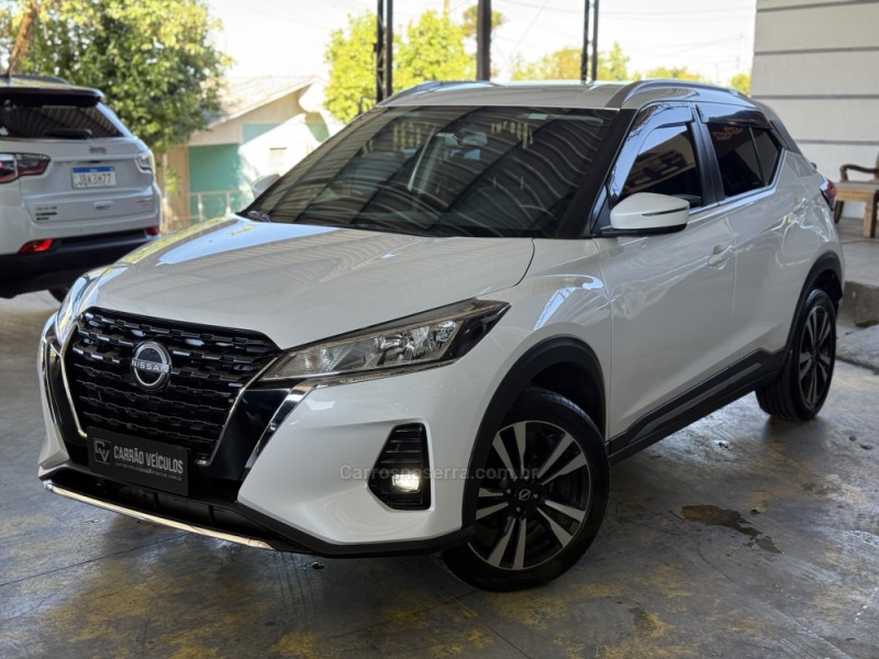 KICKS 1.6 ADVANCE 16V FLEX 4P AUTOMÁTICO - 2023 - PAROBé
