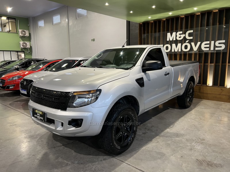 RANGER 2.5 XLS 4X2 CS 16V FLEX 2P MANUAL - 2013 - CAXIAS DO SUL