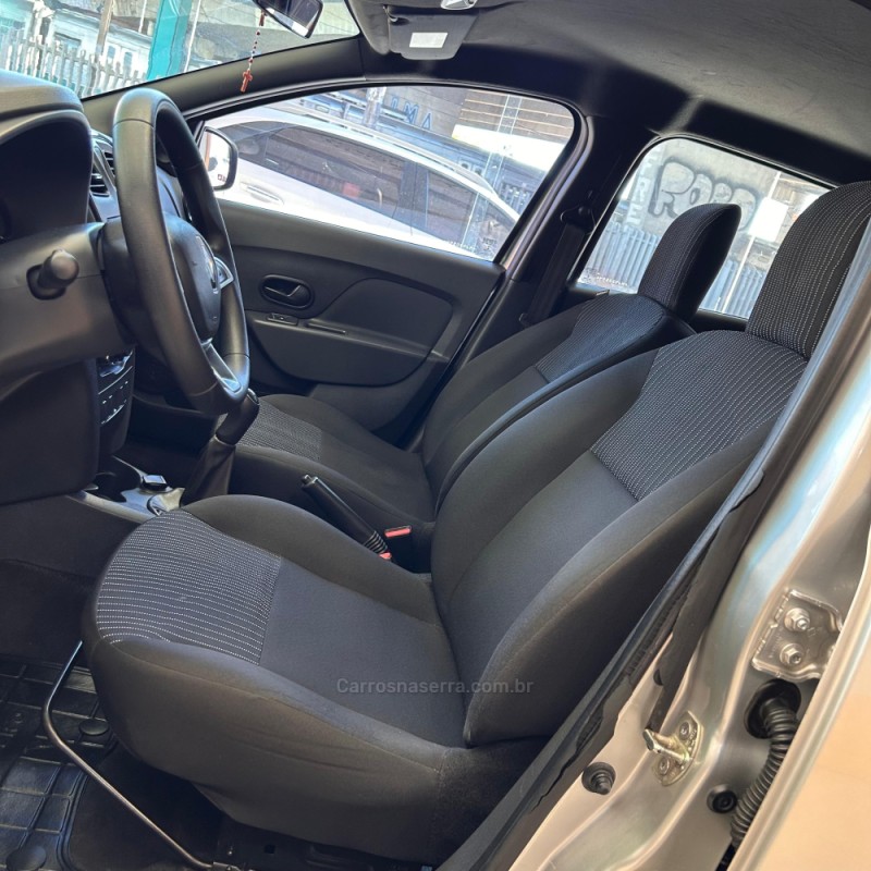 SANDERO 1.0 LIFE 12V FLEX 4P MANUAL - 2020 - SAPUCAIA DO SUL