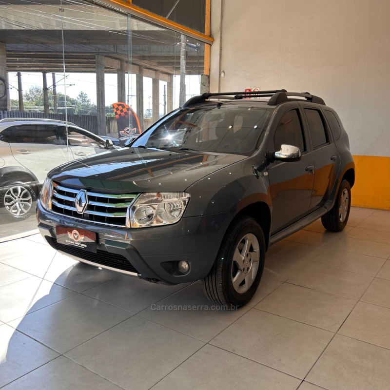DUSTER 2.0 DYNAMIQUE 4X2 16V FLEX 4P MANUAL - 2013 - SAPUCAIA DO SUL