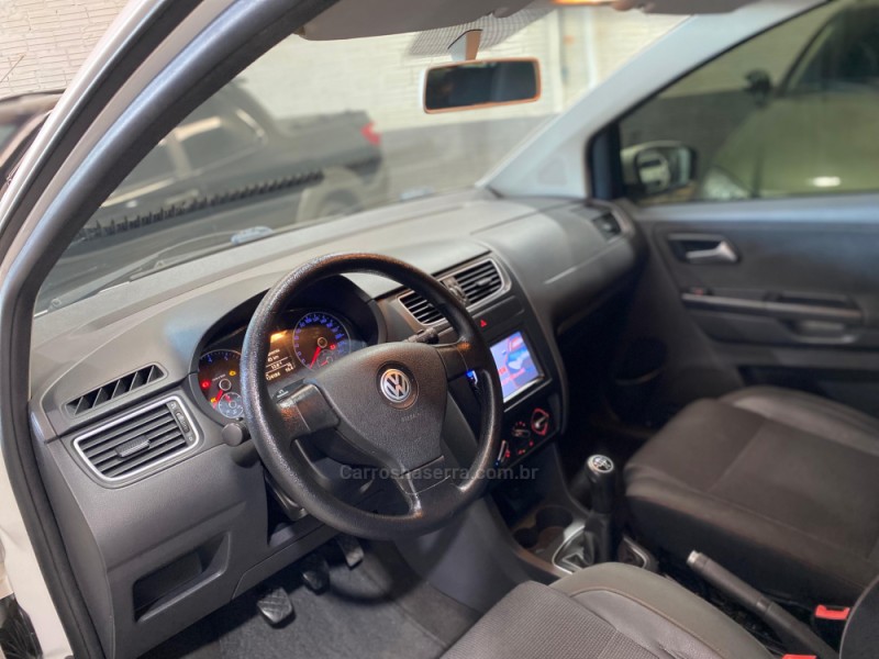FOX 1.6 MI PRIME 8V FLEX 4P MANUAL - 2011 - VACARIA