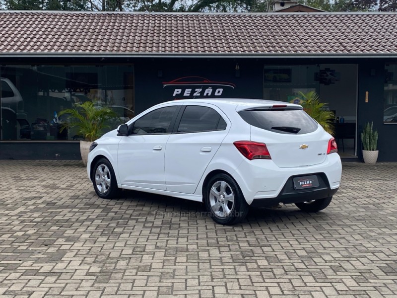 ONIX 1.4 MPFI LT 8V FLEX 4P AUTOMÁTICO - 2018 - PAROBé