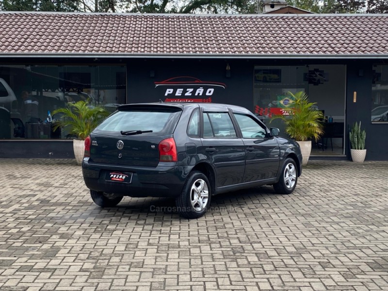 GOL 1.6 MI POWER 8V FLEX 4P MANUAL - 2006 - PAROBé
