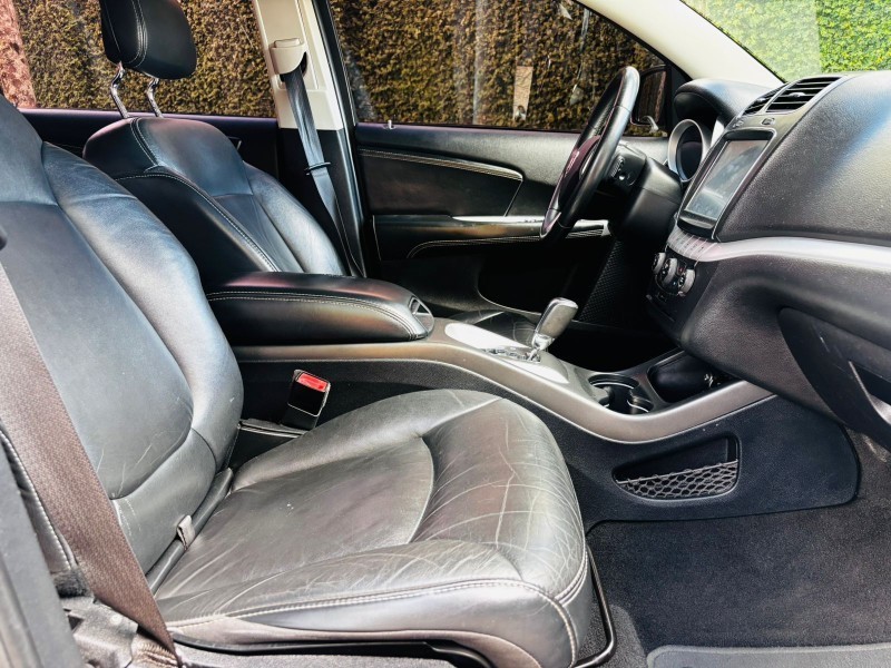 FREEMONT 2.4 PRECISION 16V GASOLINA 4P AUTOMÁTICO - 2013 - CAXIAS DO SUL