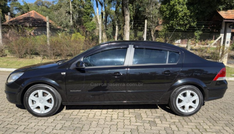 VECTRA 2.0 MPFI ELEGANCE 8V 140CV FLEX 4P MANUAL - 2009 - CANELA