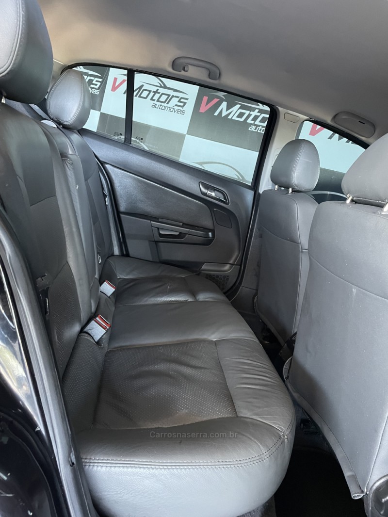 VECTRA 2.0 MPFI GT HATCH 8V FLEX 4P MANUAL - 2009 - PAROBé