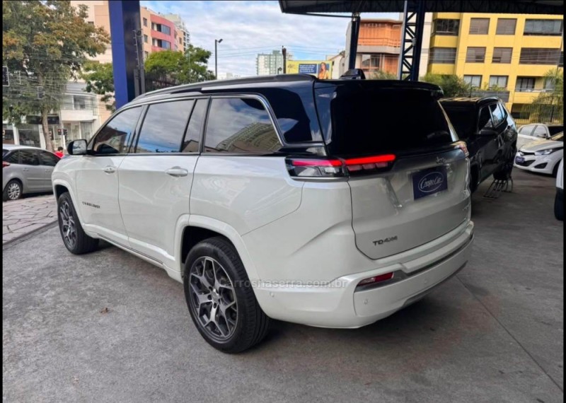 COMMANDER 2.0 OVERLAND TD380 4X4 TURBO DIESEL 4P AUTOMÁTICO - 2022 - CAXIAS DO SUL