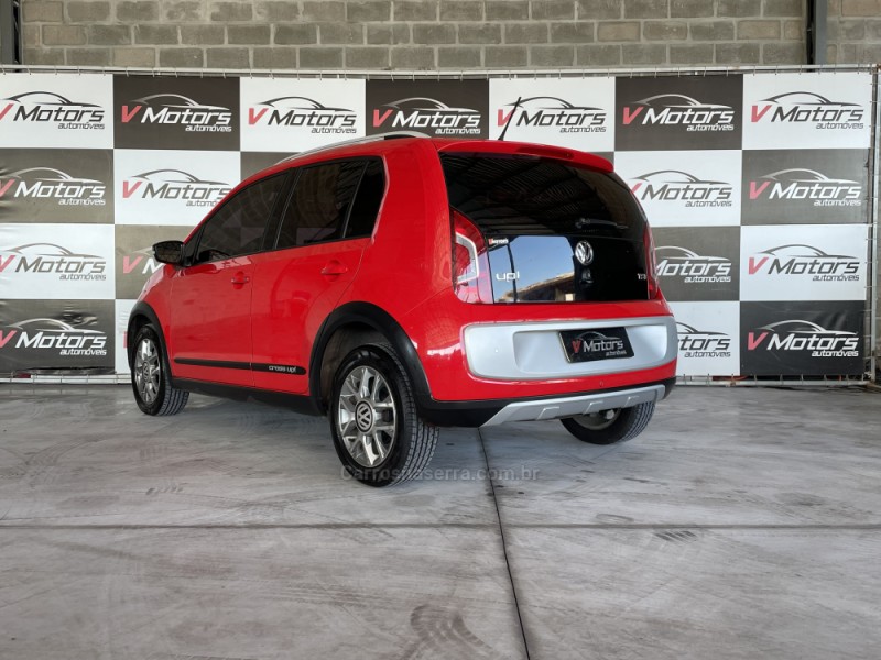 UP 1.0 TSI CROSS 12V FLEX 4P MANUAL - 2016 - PAROBé