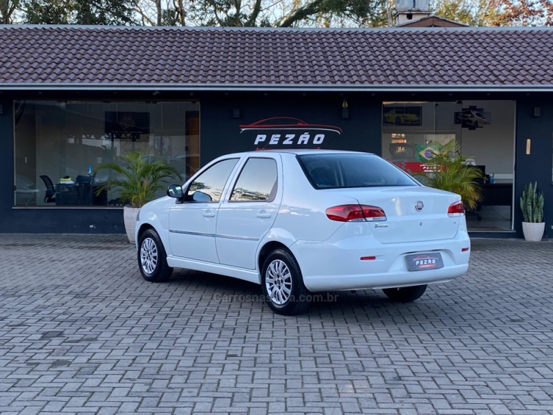 SIENA 1.0 MPI EL 8V FLEX 4P MANUAL - 2012 - PAROBé