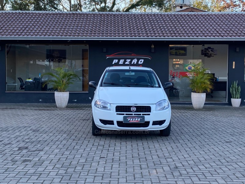SIENA 1.0 MPI EL 8V FLEX 4P MANUAL - 2012 - PAROBé