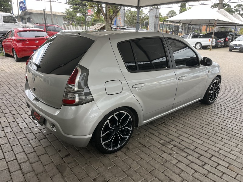 SANDERO 1.0 EXPRESSION 16V FLEX 4P MANUAL - 2014 - CAXIAS DO SUL
