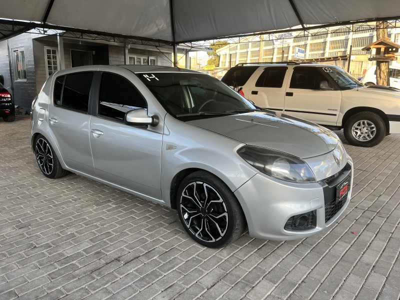 SANDERO 1.0 EXPRESSION 16V FLEX 4P MANUAL - 2014 - CAXIAS DO SUL