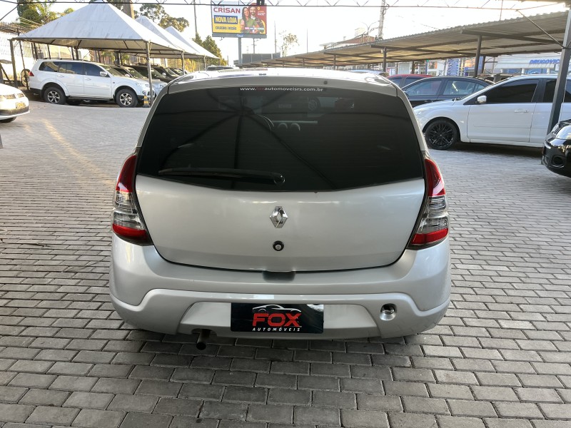 SANDERO 1.0 EXPRESSION 16V FLEX 4P MANUAL - 2014 - CAXIAS DO SUL