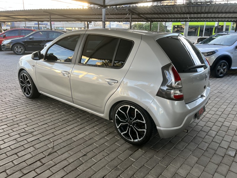 SANDERO 1.0 EXPRESSION 16V FLEX 4P MANUAL - 2014 - CAXIAS DO SUL